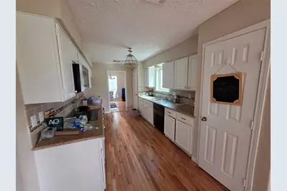 2810 Poplar Creek Lane, Pearland, TX 77584 - Photo 5