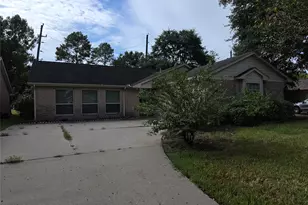 2810 Poplar Creek Ln, Pearland, TX 77584 - Photo 1