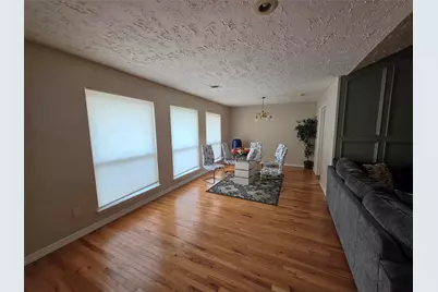 2810 Poplar Creek Lane, Pearland, TX 77584 - Photo 3