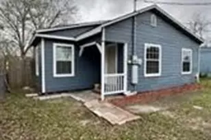 1405 Rice St, Alvin, TX 77511 - Photo 9
