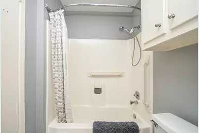 7538 Quail Meadow Drive, Houston, TX 77071 - Photo 17