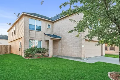 16820 Infield Court, Conroe, TX 77385 - Photo 3