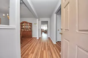 16820 Infield Ct, Conroe, TX 77385 - Photo 3