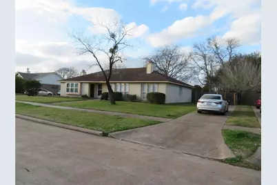 16310 Meadowbrook Farm Road, Houston, TX 77082 - Photo 1