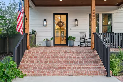 2007 Gardenia Drive, Houston, TX 77018 - Photo 3