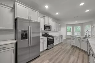 4 Logan Creek Lane, Conroe, TX 77304 - Photo 17