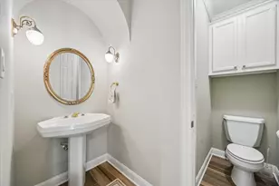 4714 Holt, Bellaire, TX 77401 - Photo 31