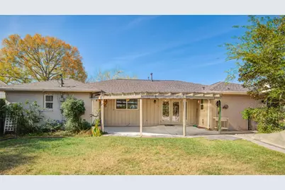 10303 Greenwillow Drive, Houston, TX 77035 - Photo 33