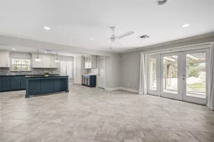 10303 Greenwillow Dr, Houston, TX 77035 - Photo 3