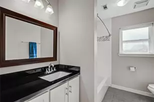 10303 Greenwillow Dr, Houston, TX 77035 - Photo 27