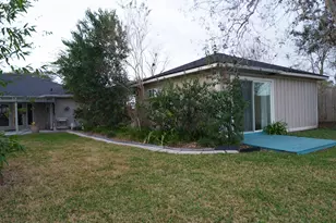 10303 Greenwillow Dr, Houston, TX 77035 - Photo 27