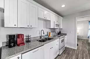 986 Edson Dr, Gilchrist, TX 77617 - Photo 35