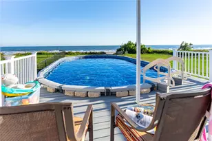 986 Edson Dr, Gilchrist, TX 77617 - Photo 13