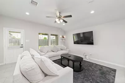 7530 Flintrock Hollow Trail, Richmond, TX 77407 - Photo 7