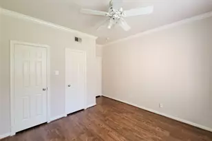 2255 Braeswood Park, Houston, TX 77030 - Photo 23