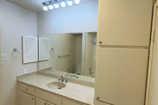 2210 Dorrington St, Houston, TX 77030 - Photo 7