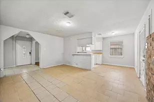3530 Ripplebrook Dr, Houston, TX 77045 - Photo 3