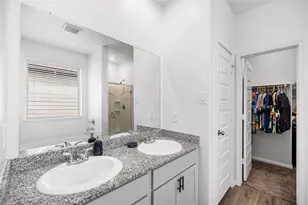 25391 Leather Leaf Ct, Montgomery, TX 77316 - Photo 11