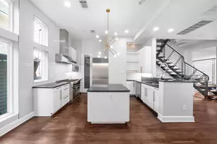 1822 Brun St, Houston, TX 77019 - Photo 9