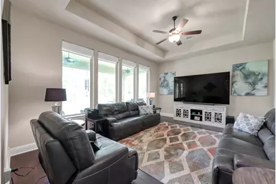 2111 Barton Woods Boulevard, Conroe, TX 77301 - Photo 21