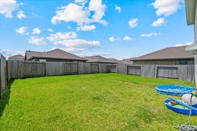 215 Bennett Loop, Angleton, TX 77515 - Photo 23