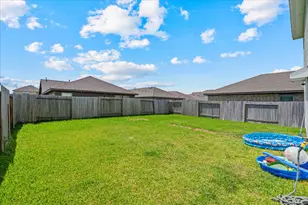215 Bennett Loop, Angleton, TX 77515 - Photo 23