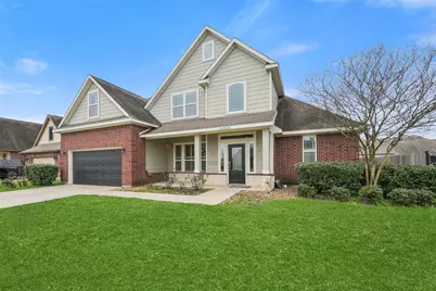 14031 Hawthorne Circle, Baytown, TX 77523 - Photo 1