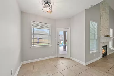 14031 Hawthorne Circle, Baytown, TX 77523 - Photo 13