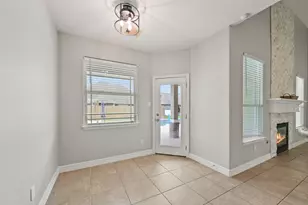 14031 Hawthorne Cir, Baytown, TX 77523 - Photo 13