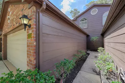 102 Willowwood, The Woodlands, TX 77381 - Photo 3