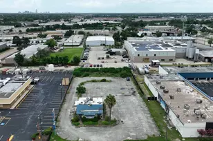 2009 Mangum Rd, Houston, TX 77092 - Photo 1