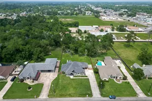 122 Whites Lake Estates Dr, Highlands, TX 77562 - Photo 33