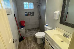 1706 Norlinda St, Houston, TX 77093 - Photo 7