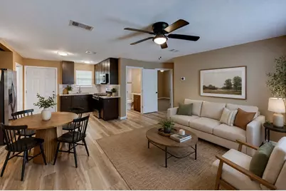 100 18th Avenue N, Texas City, TX 77590 - Photo 1