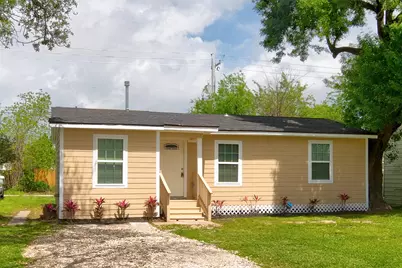 100 18th Avenue N, Texas City, TX 77590 - Photo 3