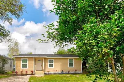 100 18th Avenue N, Texas City, TX 77590 - Photo 27
