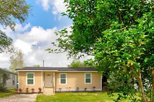 100 18th Ave N, Texas City, TX 77590 - Photo 27
