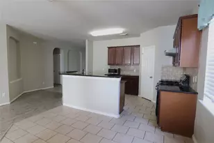 5547 Linden Rose Ln, Sugar Land, TX 77479 - Photo 7