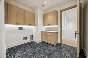 1275 S Post Oak Ln, Houston, TX 77056 - Photo 37