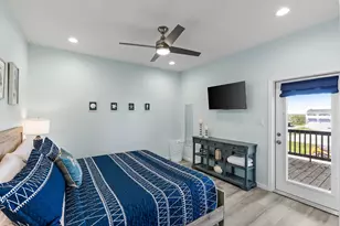 994 Jean St, Gilchrist, TX 77617 - Photo 19