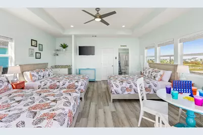 994 Jean Street, Gilchrist, TX 77617 - Photo 25