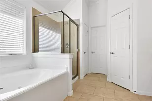 55 E Montfair Blvd, The Woodlands, TX 77382 - Photo 17