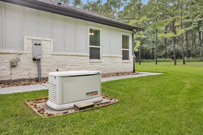 343 Grand View, Huntsville, TX 77340 - Photo 47
