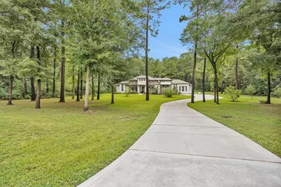 343 Grand View, Huntsville, TX 77340 - Photo 5