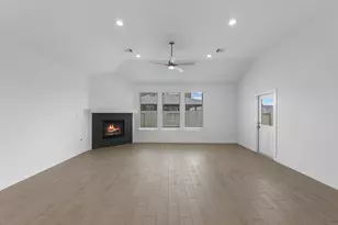 56 Shining Pt Dr, Waller, TX 77484 - Photo 7
