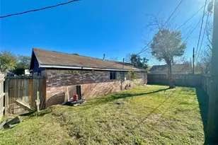 11026 Sageview Dr, Houston, TX 77089 - Photo 7