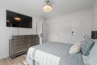 1881 Bering Drive #71, Houston, TX 77057 - Photo 3