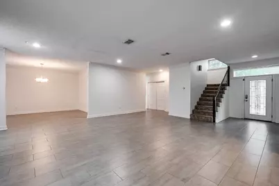3207 Breezy Pines Court, Houston, TX 77339 - Photo 11
