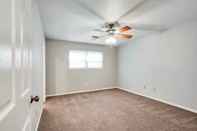 3207 Breezy Pines Court, Houston, TX 77339 - Photo 33
