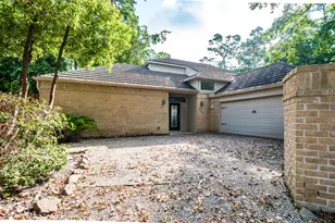 3207 Breezy Pines Ct, Houston, TX 77339 - Photo 3